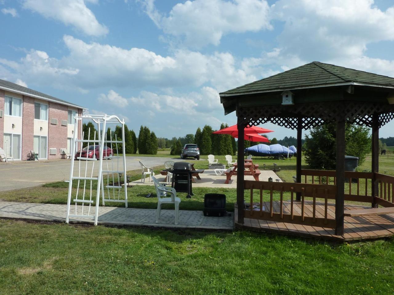 Motel Bécancour Exterior photo